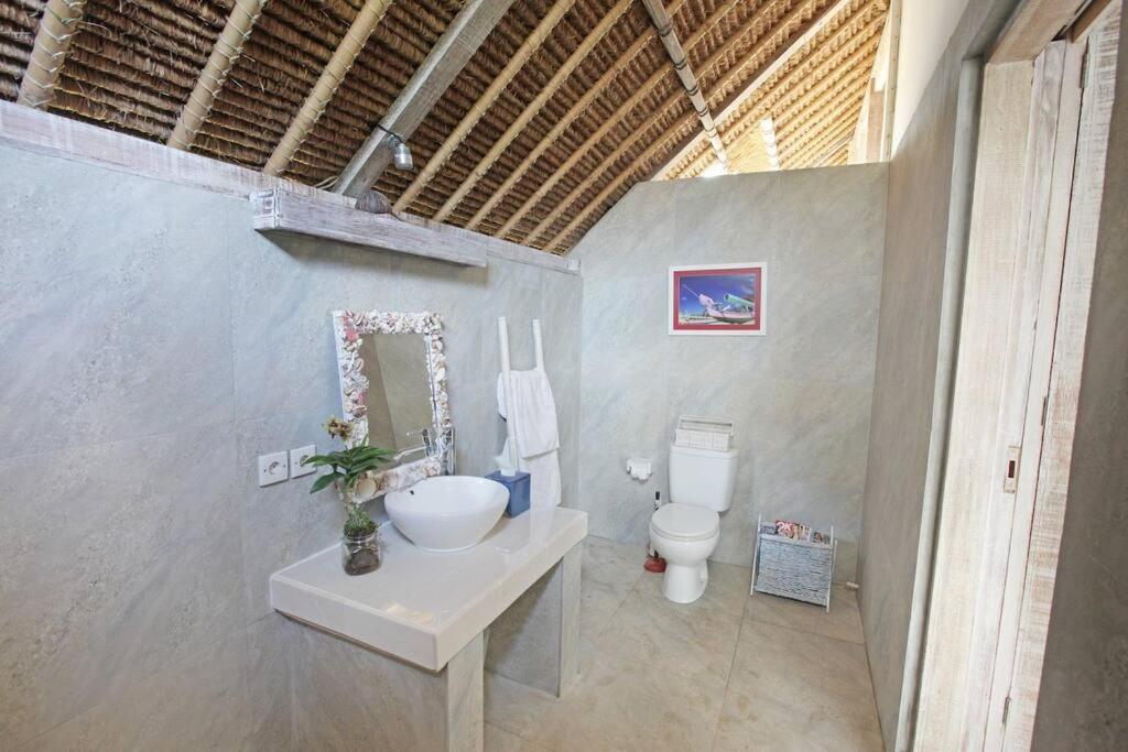 Villa Lumba Lumba - Oceanfront & Spectacular View! Lembongan Dış mekan fotoğraf