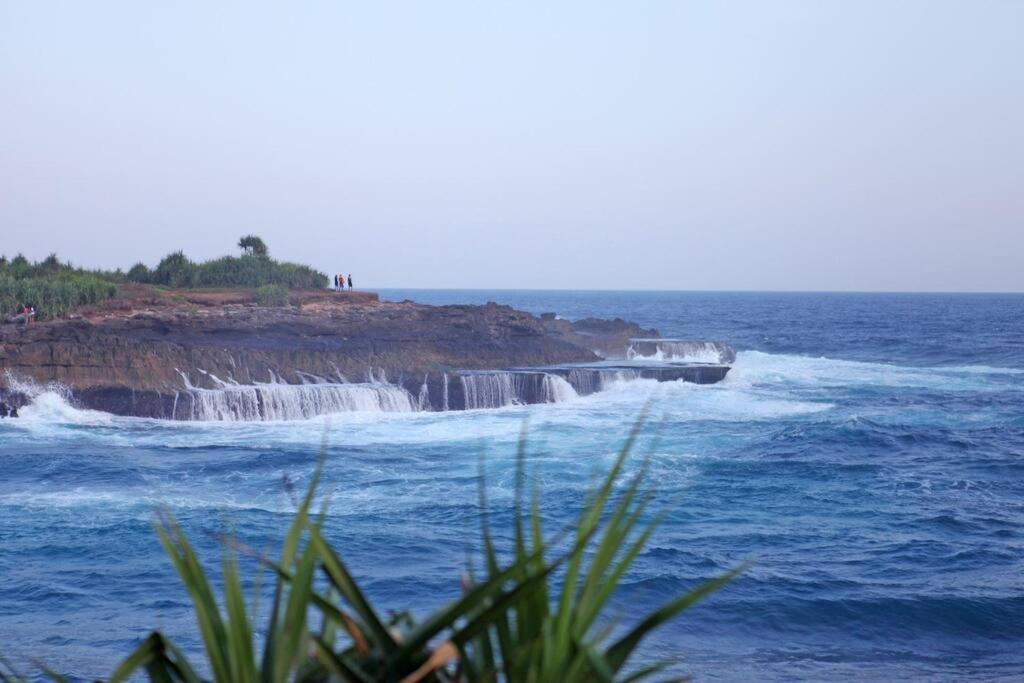Villa Lumba Lumba - Oceanfront & Spectacular View! Lembongan Dış mekan fotoğraf